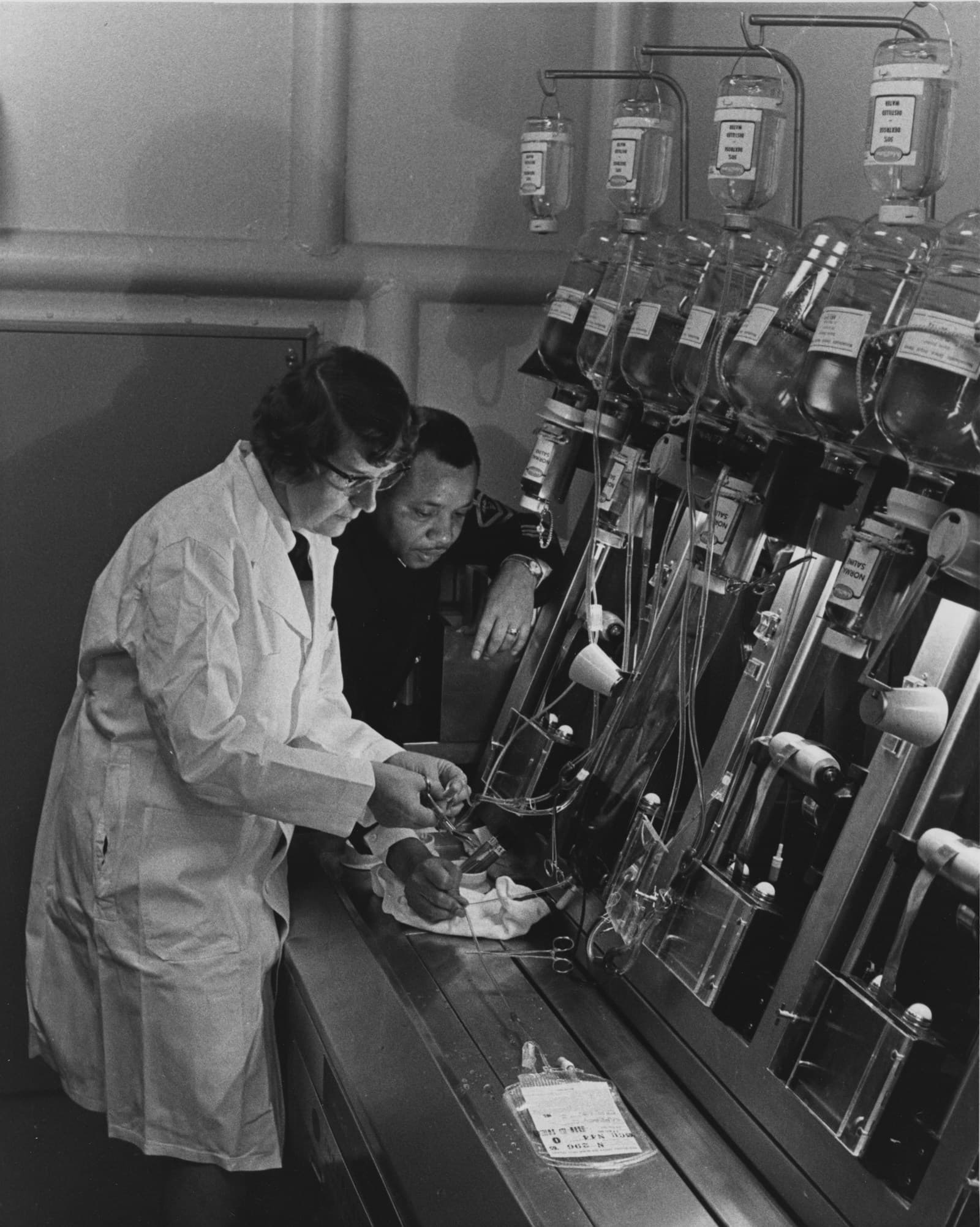 医疗器械与药品